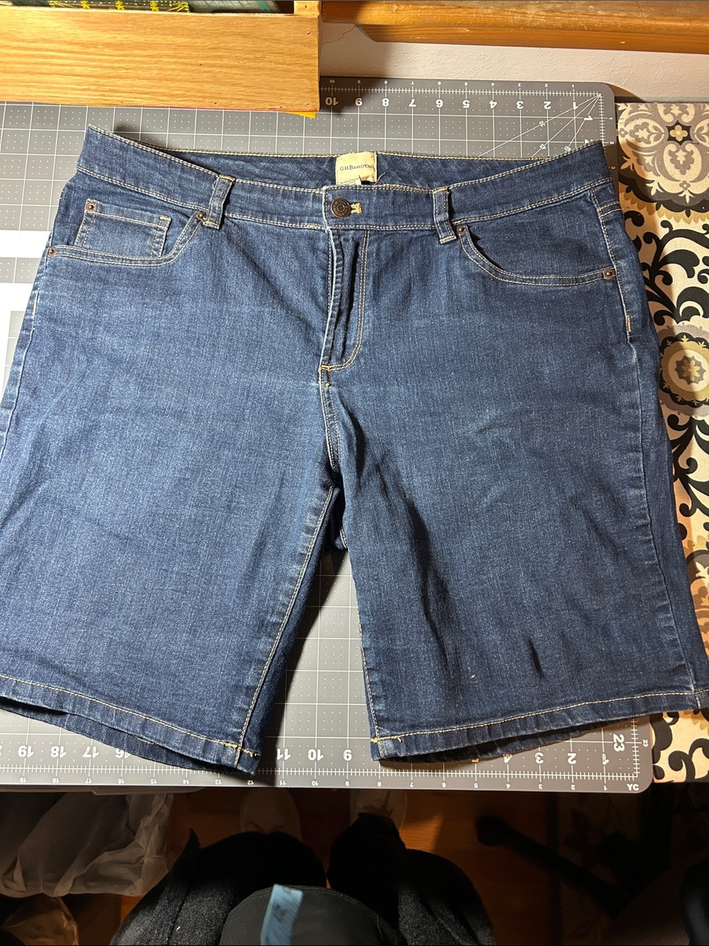 G.H. Bass & Co. Medium Blue Denim Shorts with Contrast Stitching